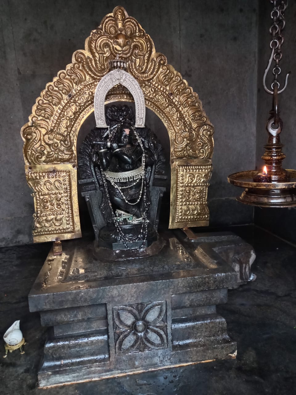 Temple Logo Right